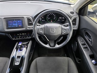 2017 Honda VEZEL - Thumbnail