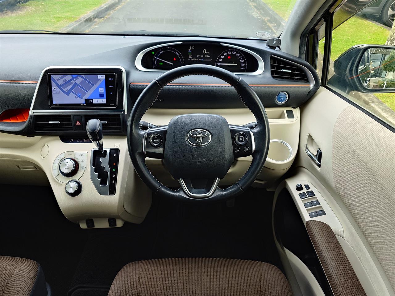 2017 Toyota SIENTA