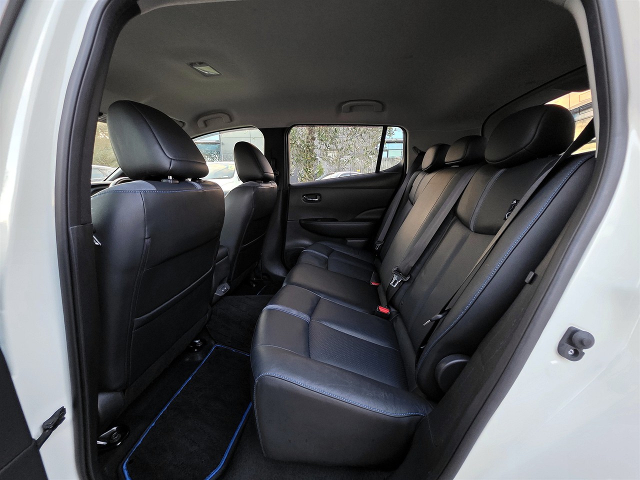 2021 Nissan LEAF