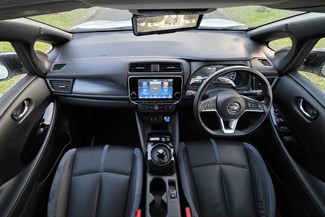 2021 Nissan LEAF - Thumbnail