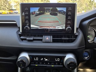 2021 Toyota Rav4 - Thumbnail