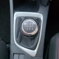 2013 Toyota AURIS - Thumbnail