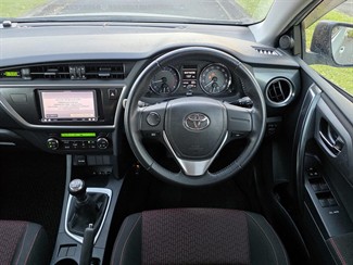 2013 Toyota AURIS - Thumbnail