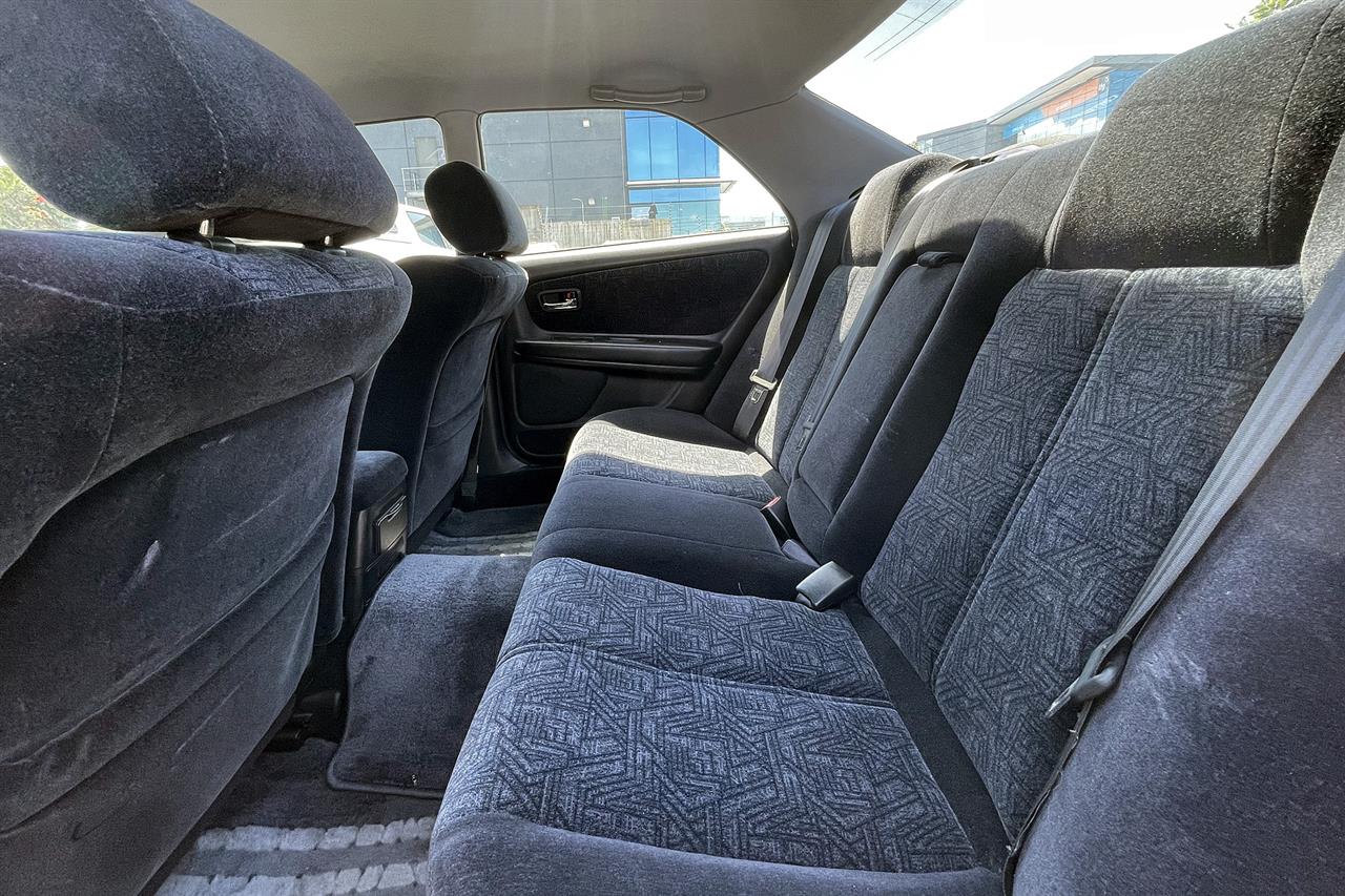 2000 Toyota CHASER