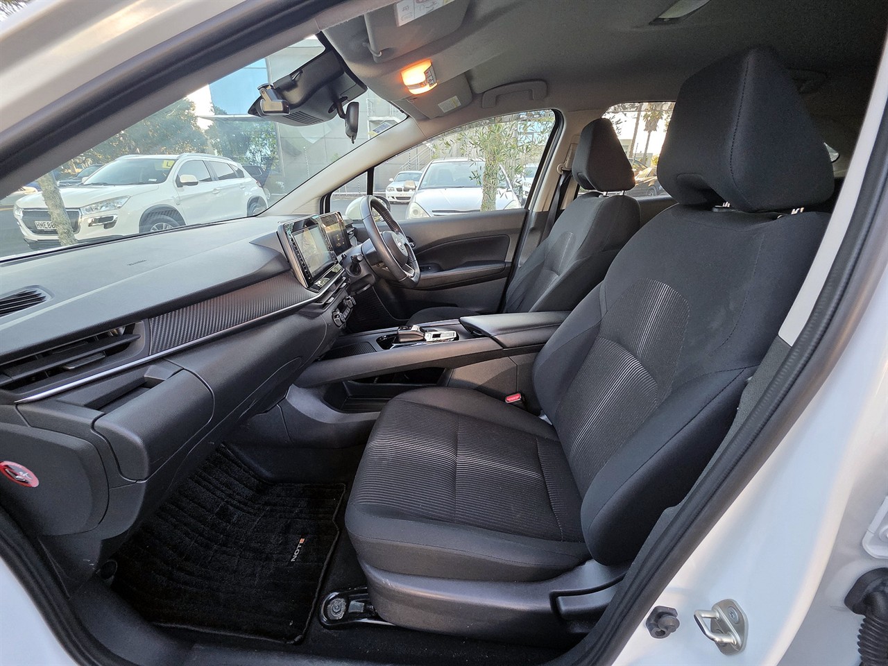 2021 Nissan NOTE