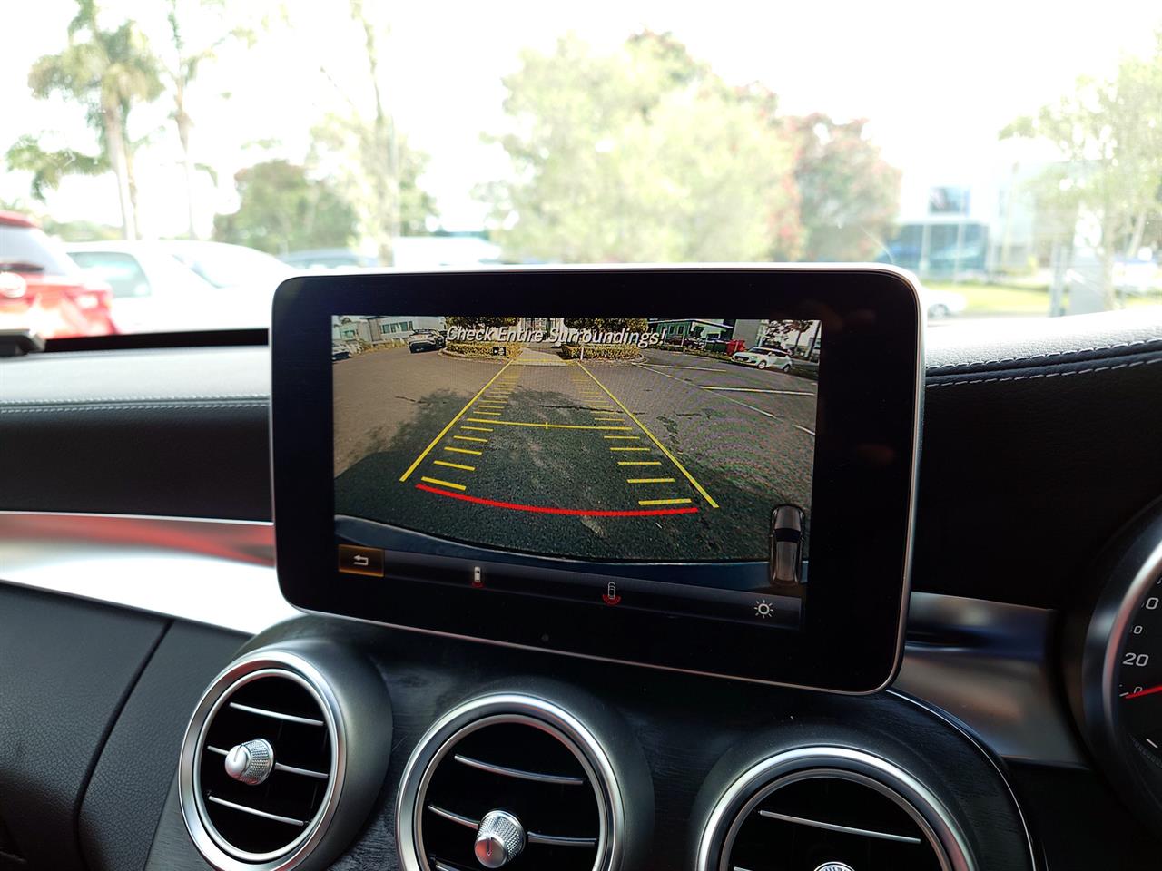2015 Mercedes-Benz C200