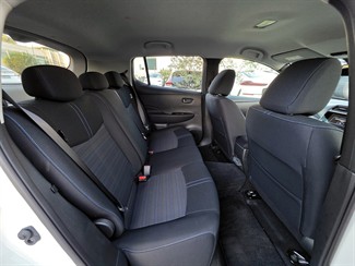 2022 Nissan LEAF - Thumbnail
