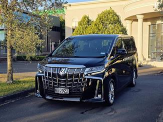 2018 Toyota Alphard - Thumbnail