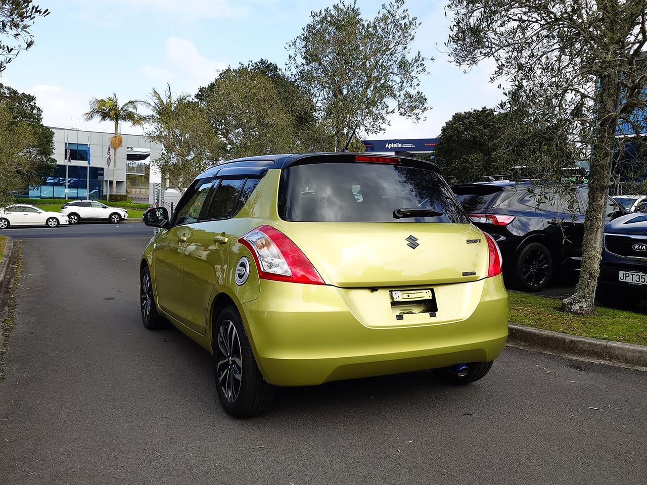 2015 Suzuki Swift