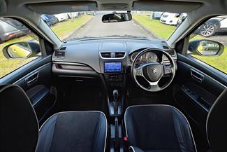2015 Suzuki Swift - Thumbnail