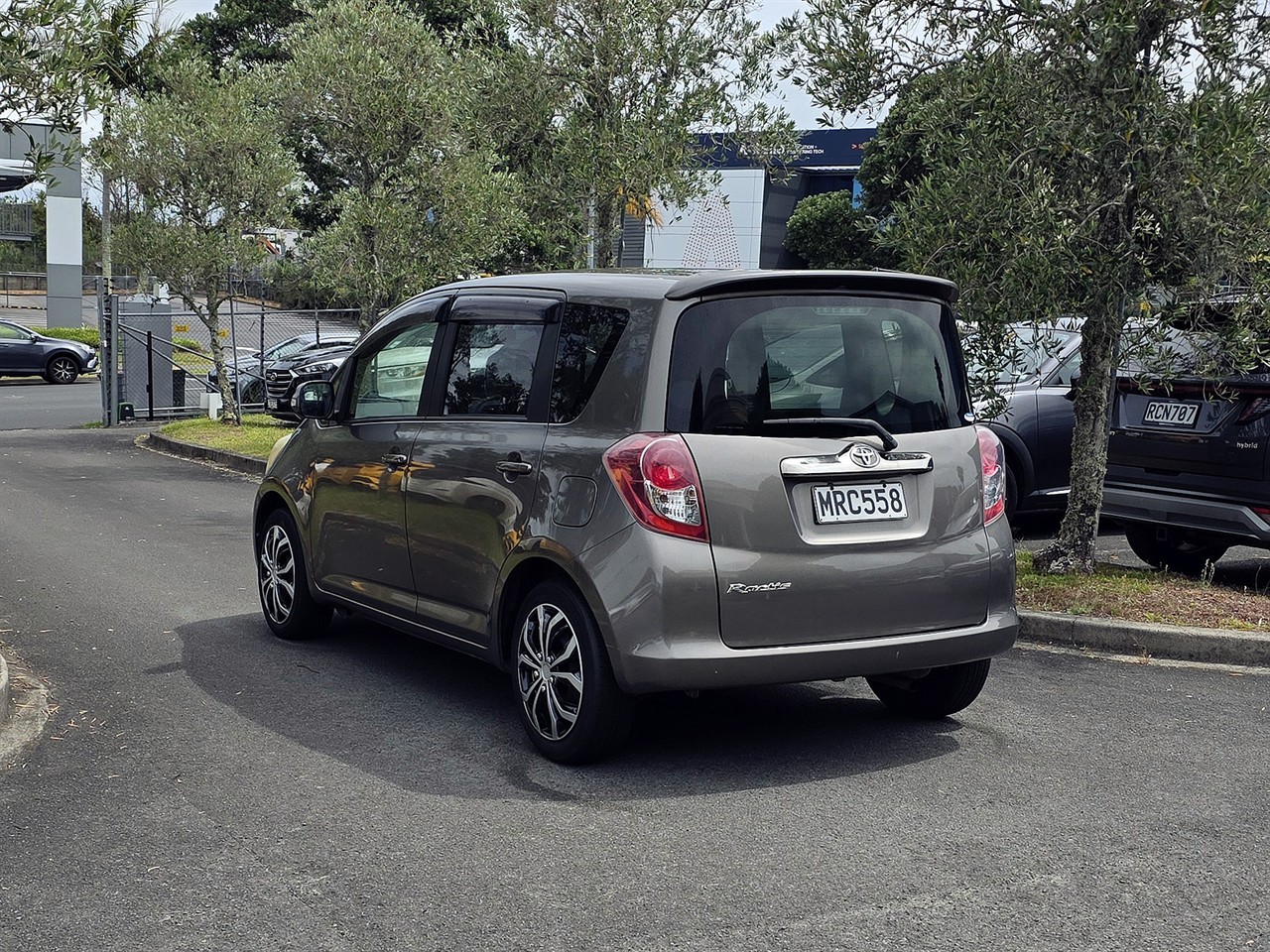 2008 Toyota Ractis