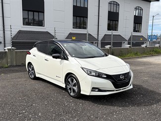 2021 Nissan LEAF - Thumbnail