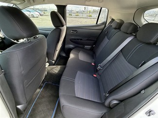 2021 Nissan LEAF - Thumbnail