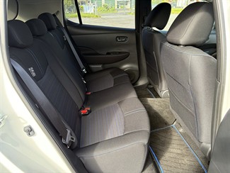 2021 Nissan LEAF - Thumbnail