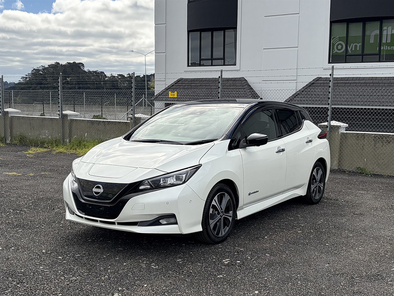 2021 Nissan LEAF