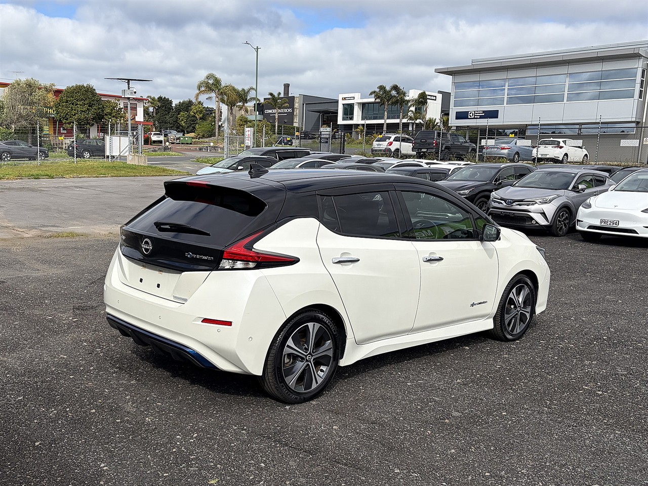 2021 Nissan LEAF