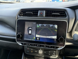 2021 Nissan LEAF - Thumbnail