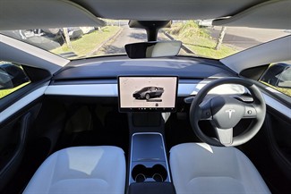 2023 Tesla Model Y - Thumbnail