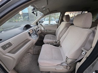 2005 Toyota RAUM - Thumbnail