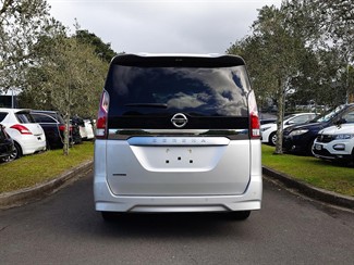 2022 Nissan SERENA - Thumbnail
