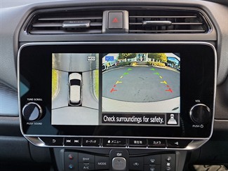 2021 Nissan LEAF - Thumbnail
