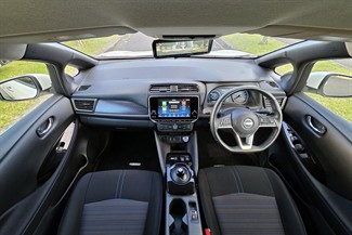 2021 Nissan LEAF - Thumbnail