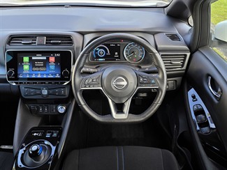2021 Nissan LEAF - Thumbnail