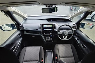 2022 Nissan SERENA - Thumbnail