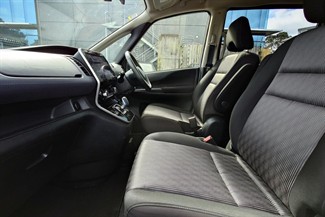 2022 Nissan SERENA - Thumbnail