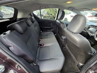 2015 Toyota AQUA - Thumbnail