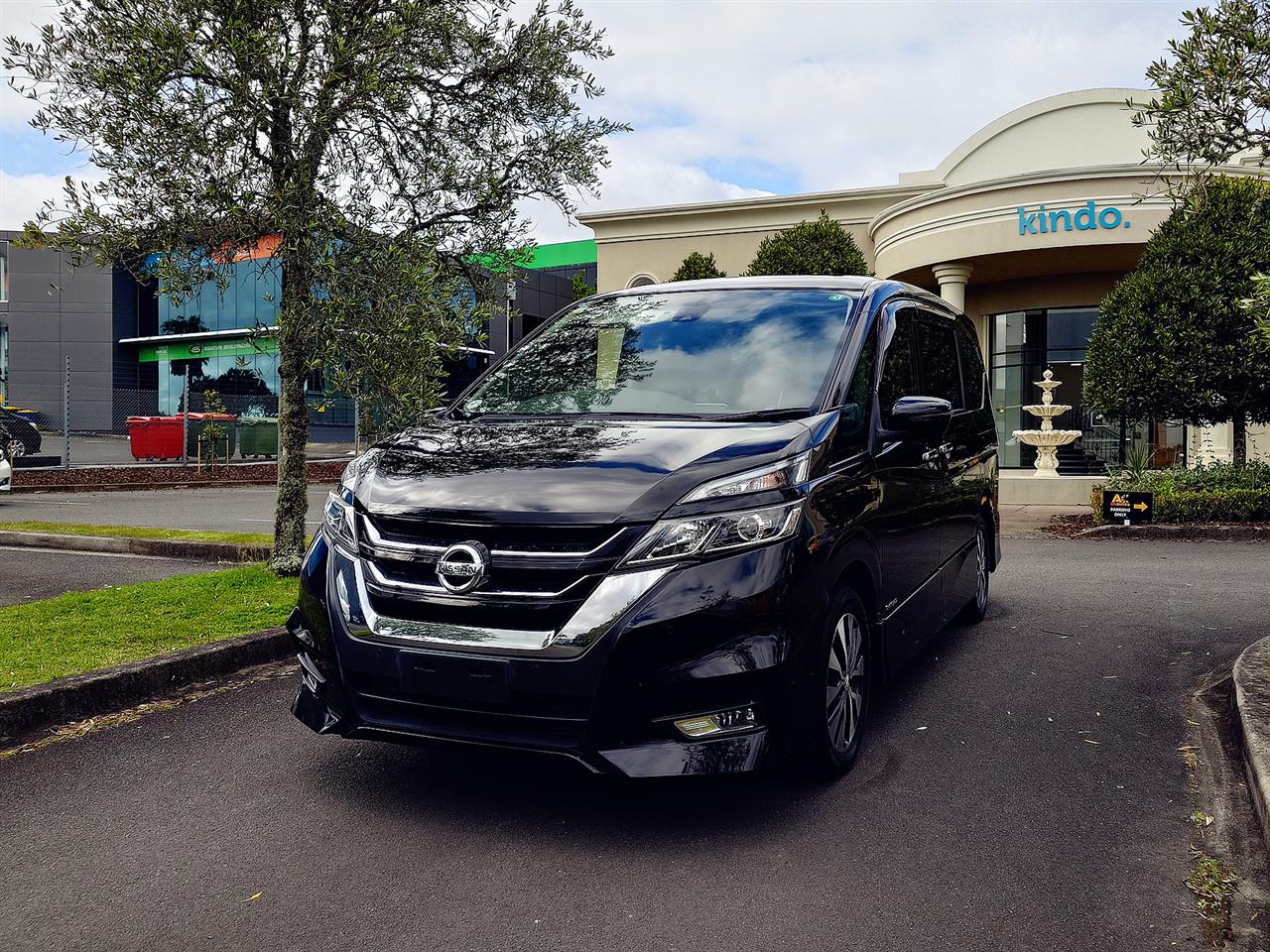 2019 Nissan SERENA