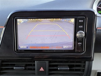 2017 Toyota SIENTA - Thumbnail