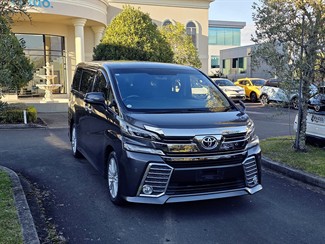 2017 Toyota Vellfire