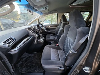 2017 Toyota Vellfire - Thumbnail