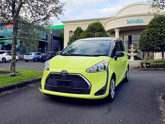 2020 Toyota SIENTA - Thumbnail
