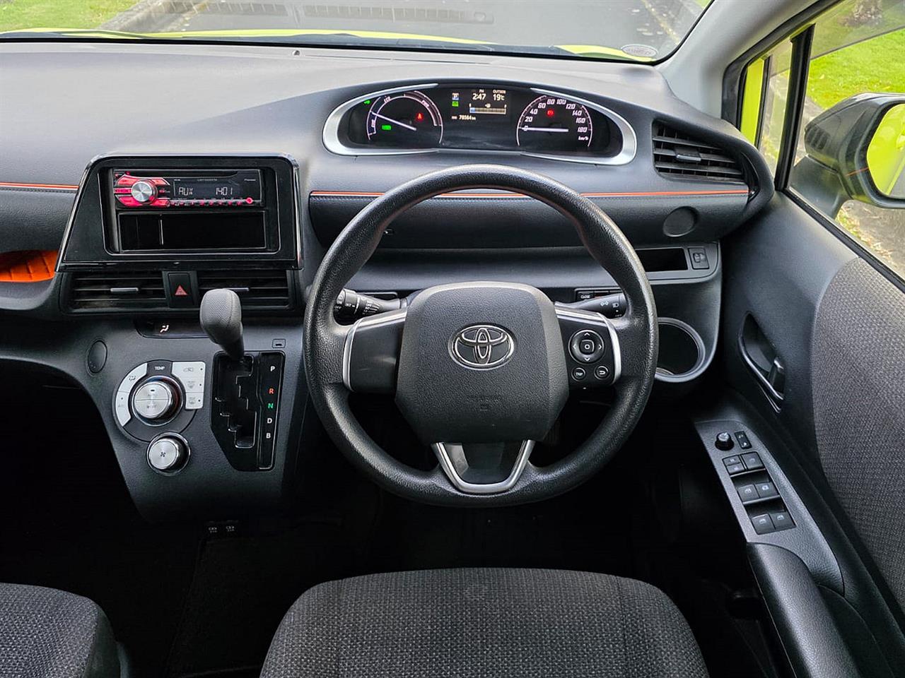 2020 Toyota SIENTA