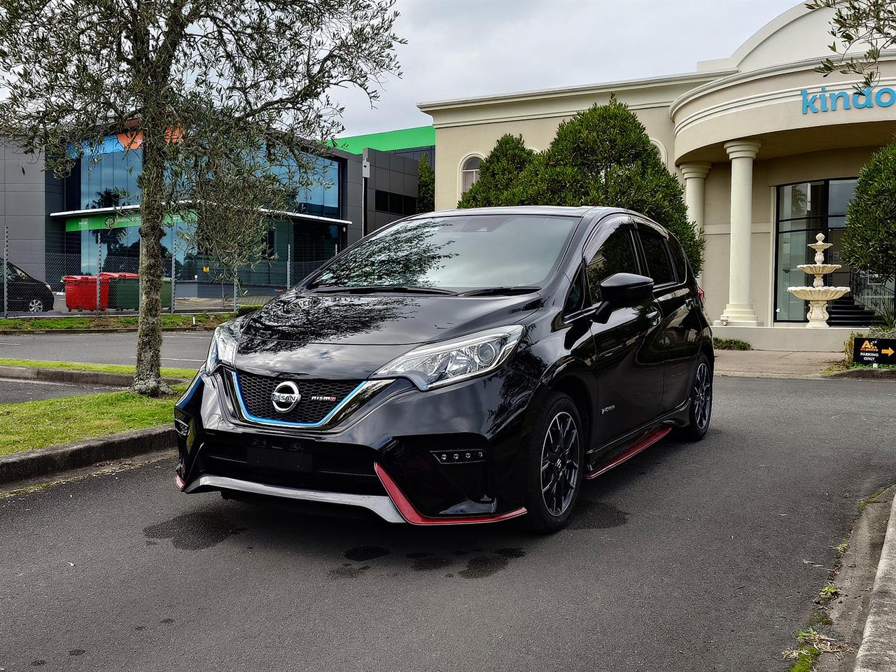 2018 Nissan NOTE