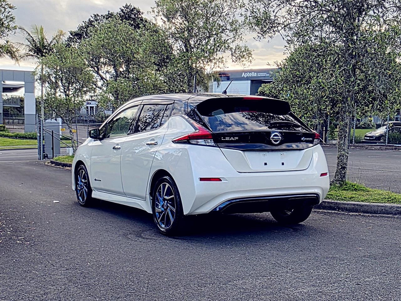 2018 Nissan LEAF