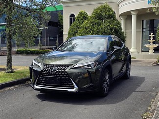 2019 Lexus UX 250h - Thumbnail