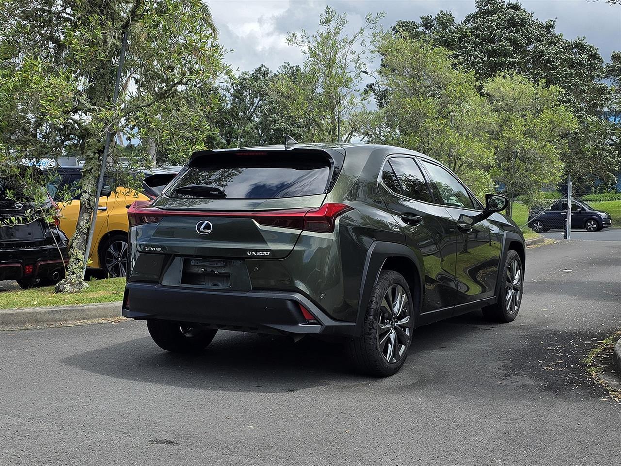 2019 Lexus UX 250h