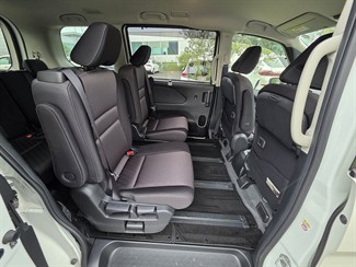 2021 Nissan SERENA - Thumbnail