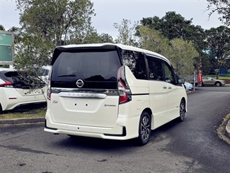 2021 Nissan SERENA - Thumbnail