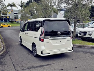 2021 Nissan SERENA - Thumbnail
