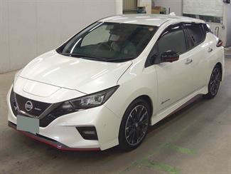 2019 Nissan LEAF - Thumbnail