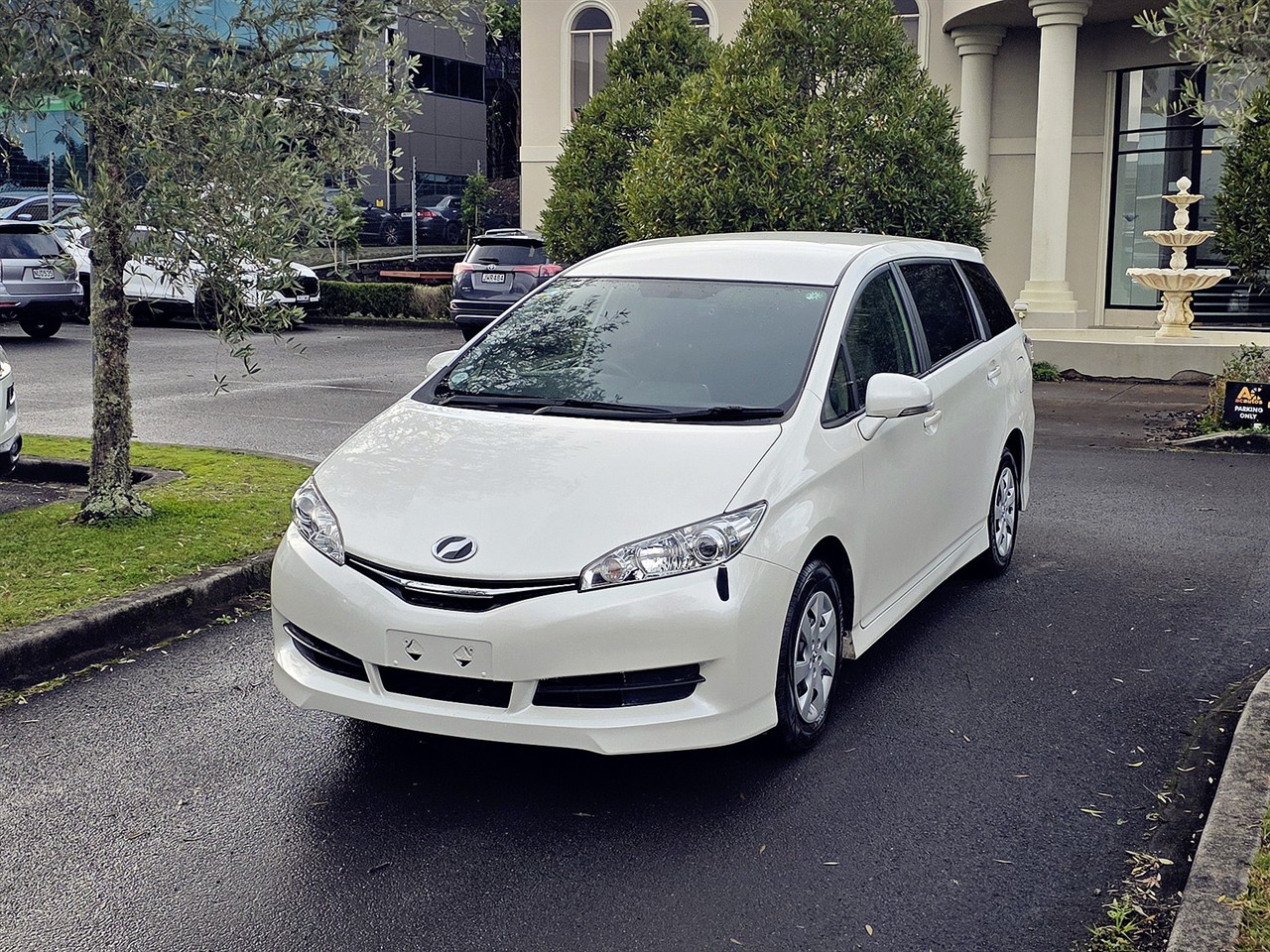 2013 Toyota WISH