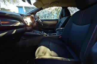 2019 Nissan LEAF - Thumbnail