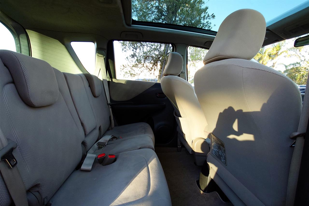 2005 Toyota Ractis