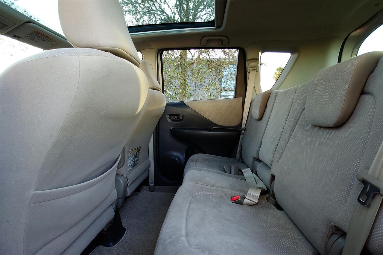 2005 Toyota Ractis