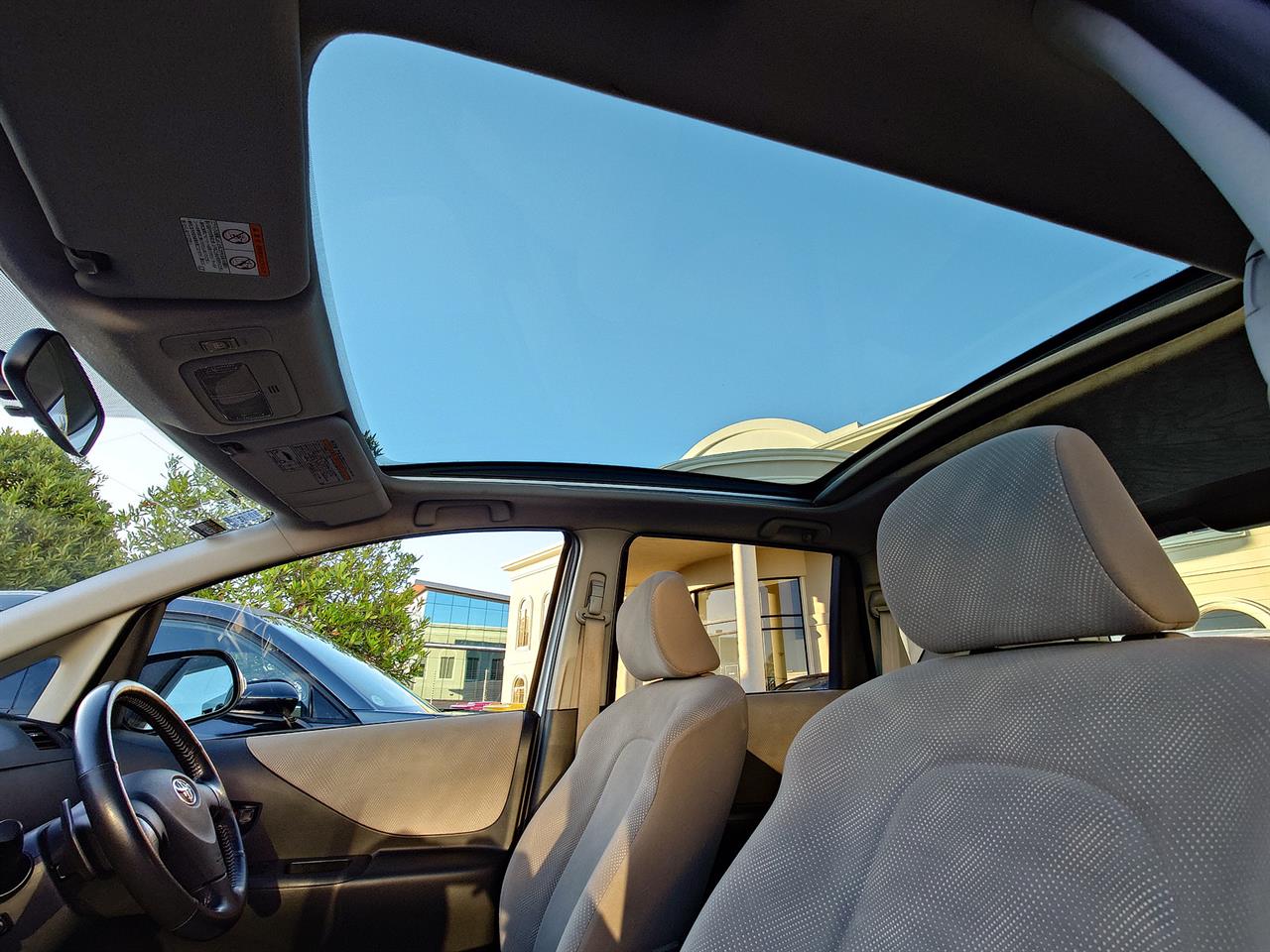 2005 Toyota Ractis