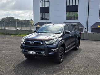 2021 Toyota Hilux - Thumbnail